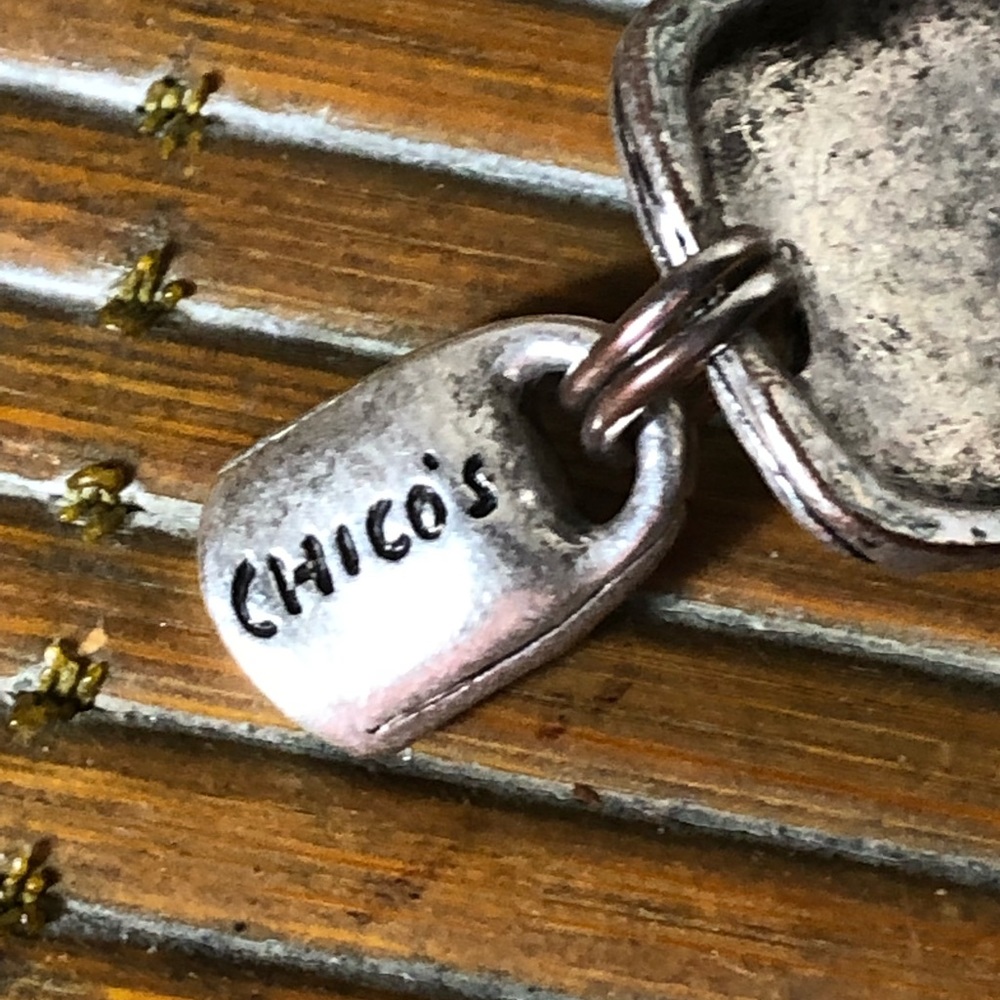 ☀️WEEKEND SALE☀️ Chico’s☀️Chunky etched metal bracelet - Picture 7 of 9
